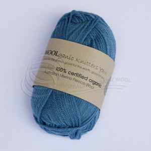 organic-yarn-blue