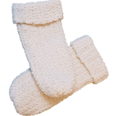 Tube Bed Socks Beginner Crochet Kit