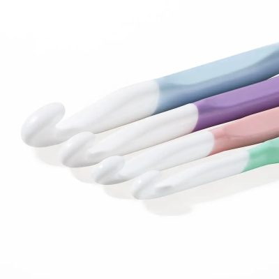 Large Lightweight Crochet Hooks 8mm, 10, 12mm