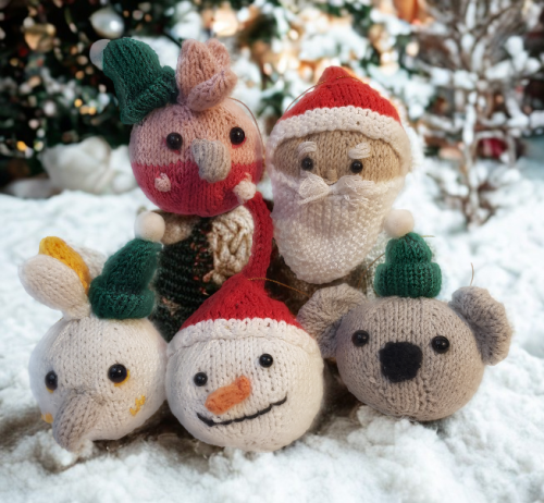 Aussie Christmas Baubles Knitting Pattern - Image 2