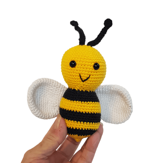 Happy Bee Crochet Kit - Image 5