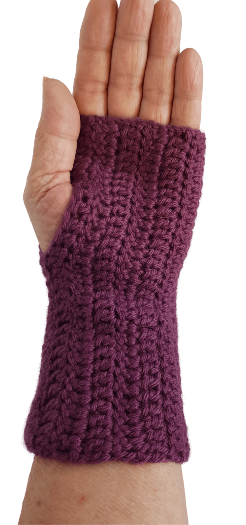 Crochet Beginner Mittens Pattern - Image 3