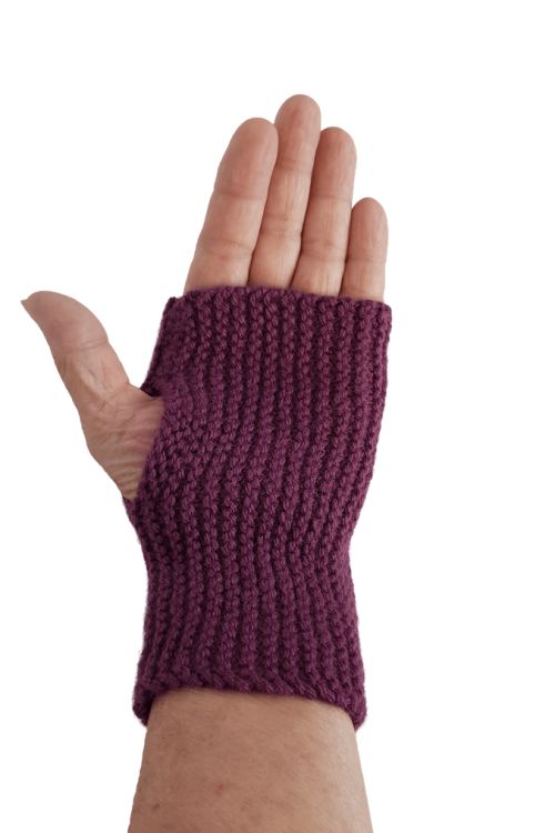 Beginner Knit Mittens Pattern - Image 3