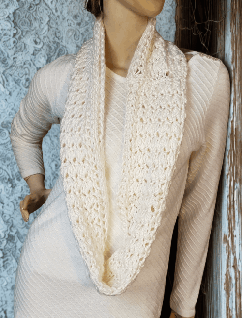 Beginner Crochet Alpaca Infinity Scarf Pattern - Image 2