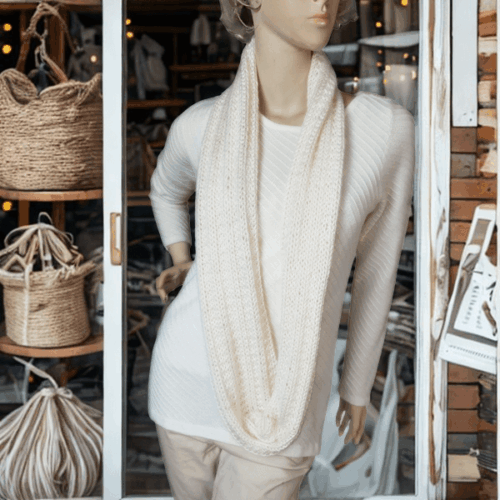 Beginner Knit Alpaca Infinity Scarf Pattern - Image 2