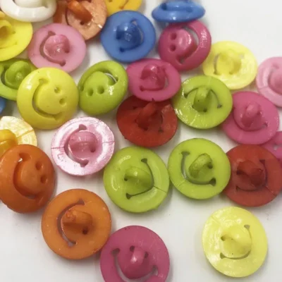 Happy Face Shank Buttons 13mm